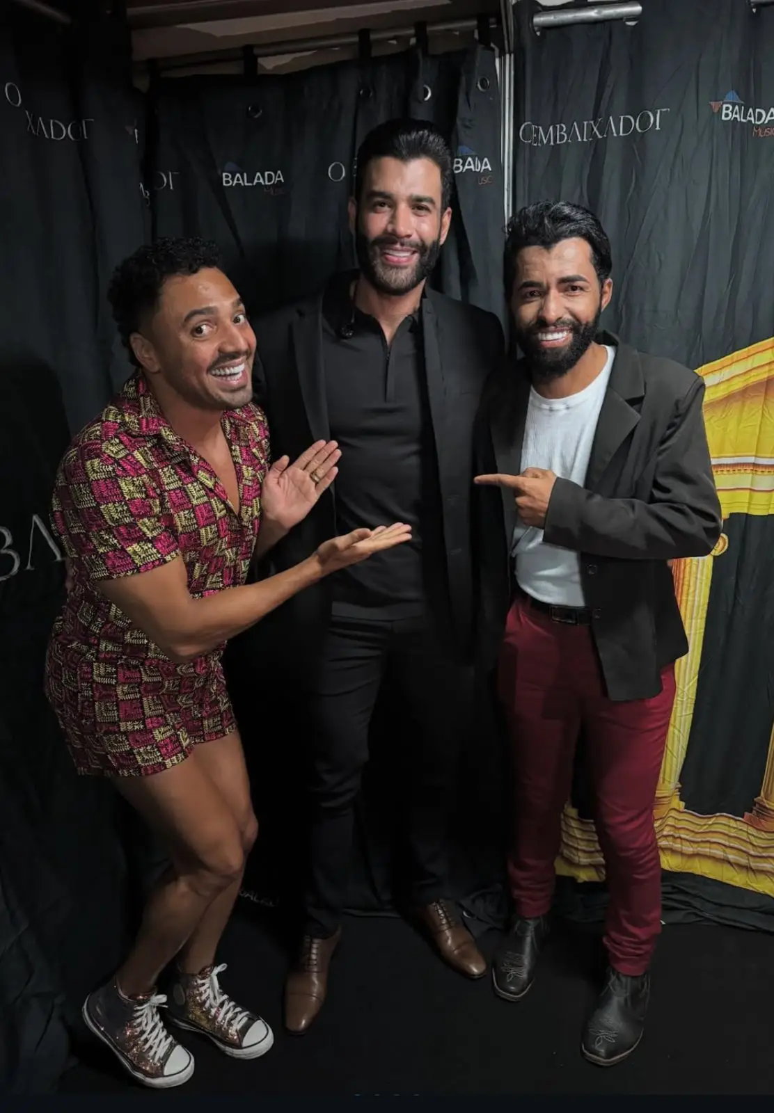 O influencer e apresentador Tirullipa com o cantor Gusttavo Lima (Créditos: Divulgação)